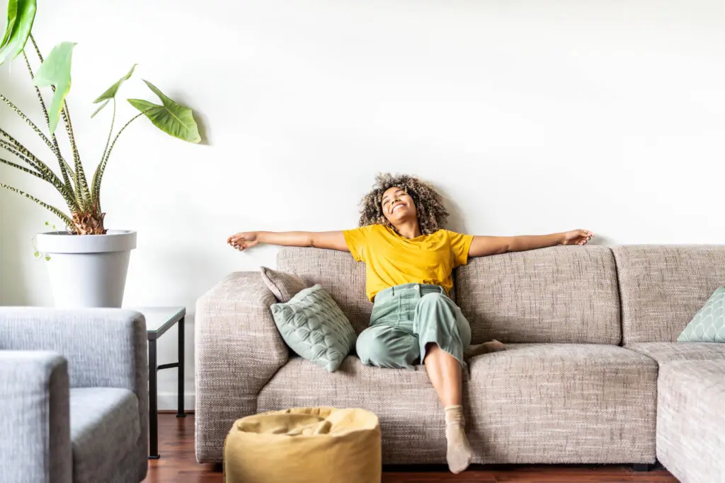 Discover the Quiet Charm of Apartment Living in Glendora, CA